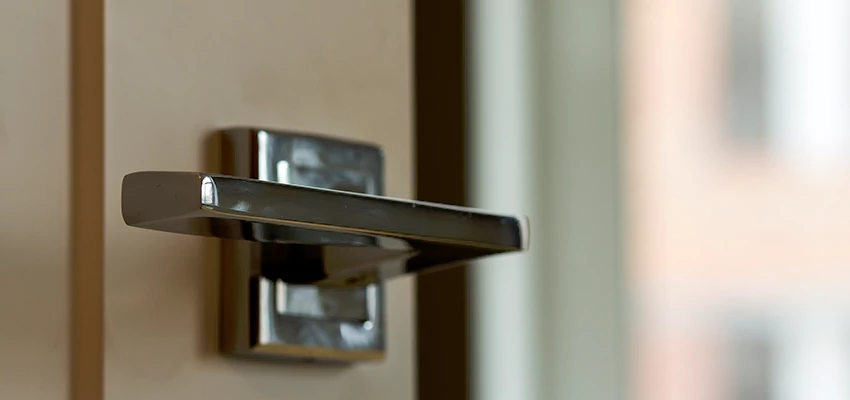 Door Lever Knob Repair in Boynton Beach, Florida