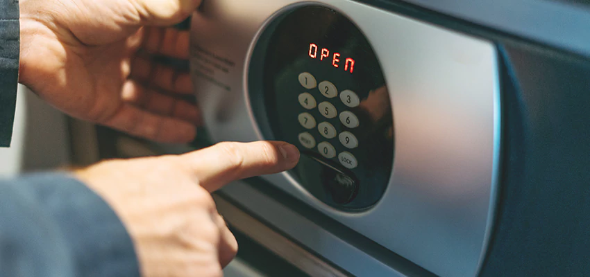 Cash Safe Openers in Boynton Beach, Florida